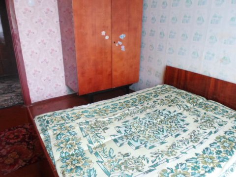 Сдам 2 комнатную квартиру Восточные квартала ул. Суходольская район завода Маршал- ниже кв. Дзержинского.