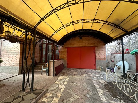 Продам дом на Видном 10