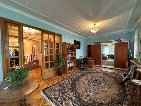 Продам дом на Видном 7