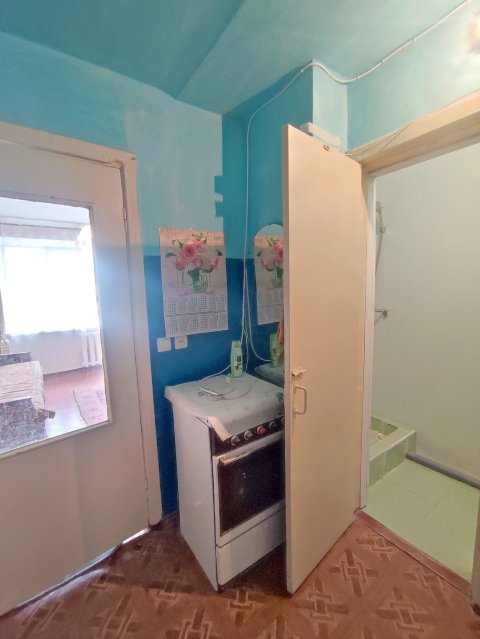 Продаю 1 комнатную квартиру в Луганске (городок ОР) 3