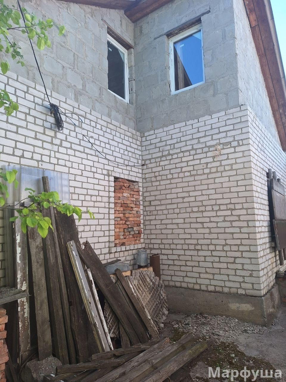 Продам дом в городе Луганск улица Веденина