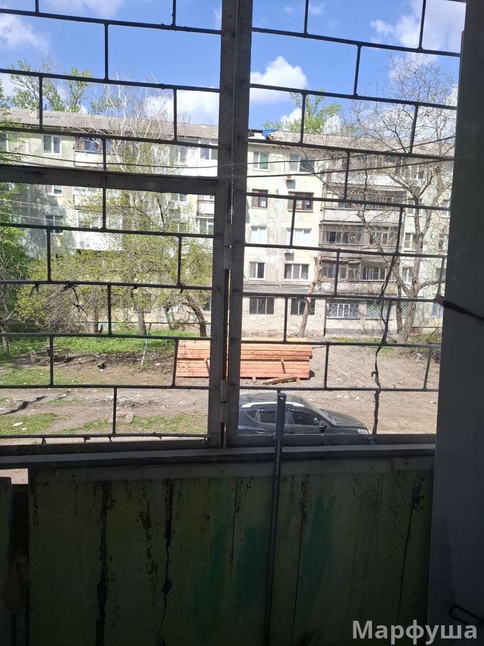 Продам 2 комнатную квартиру кв. Комарова