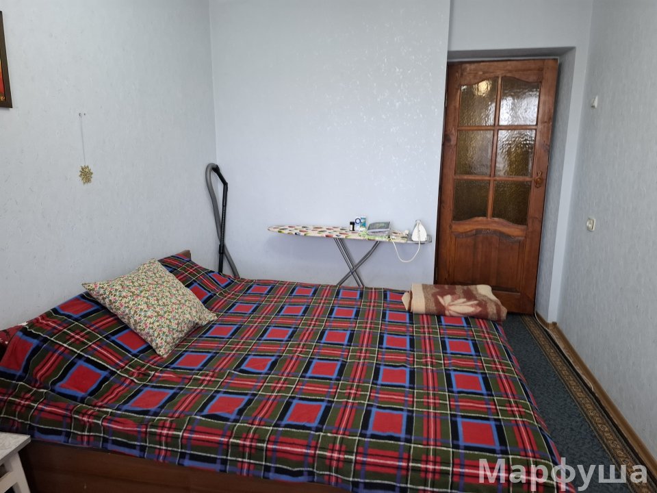 Продам 2 комнатную квартиру кв. Героев Сталинграда