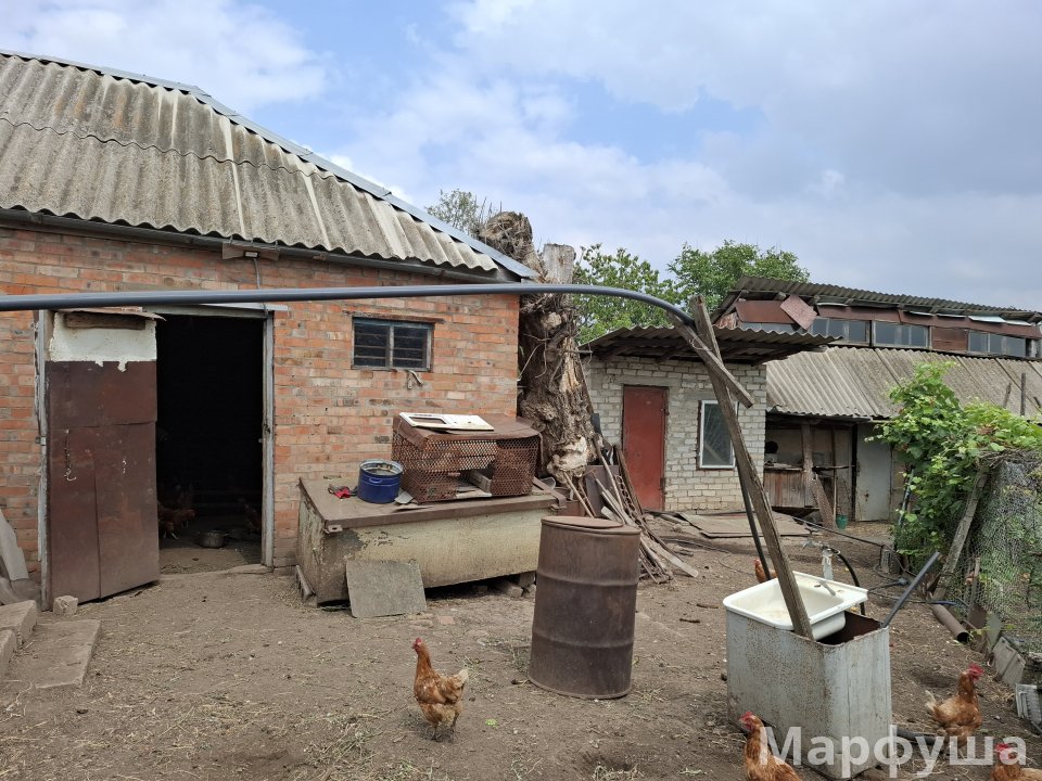 Продам дом с флигелем с. Лобачево  Станично- Луганский р-н