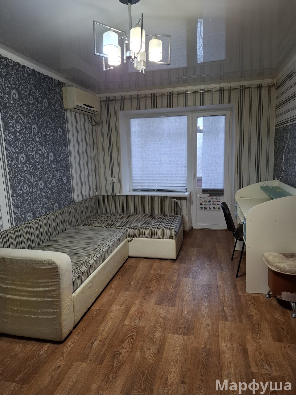 Продам 2х комнатную квартиру в центре Луганска по ул. Демехина