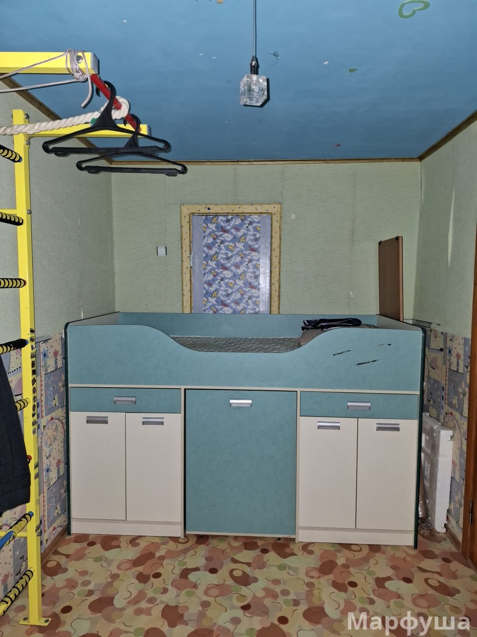 Продам 2х комнатную квартиру в центре Луганска по ул. Демехина