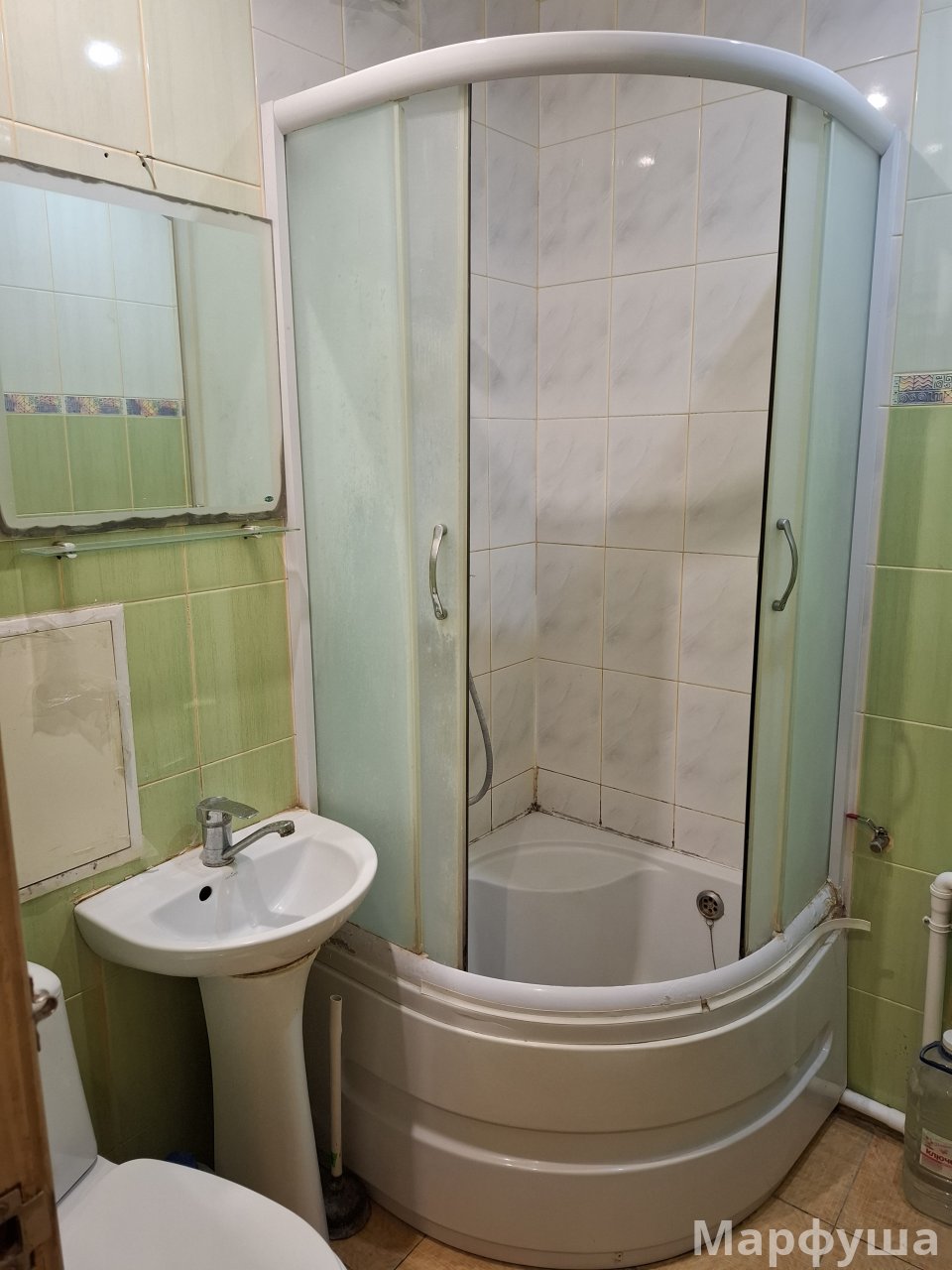 Продам 2х комнатную квартиру в центре Луганска по ул. Демехина