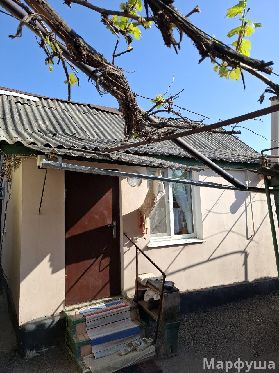 Продам дом с флигелем в р-н  27 школы , для проживания 2х семей.