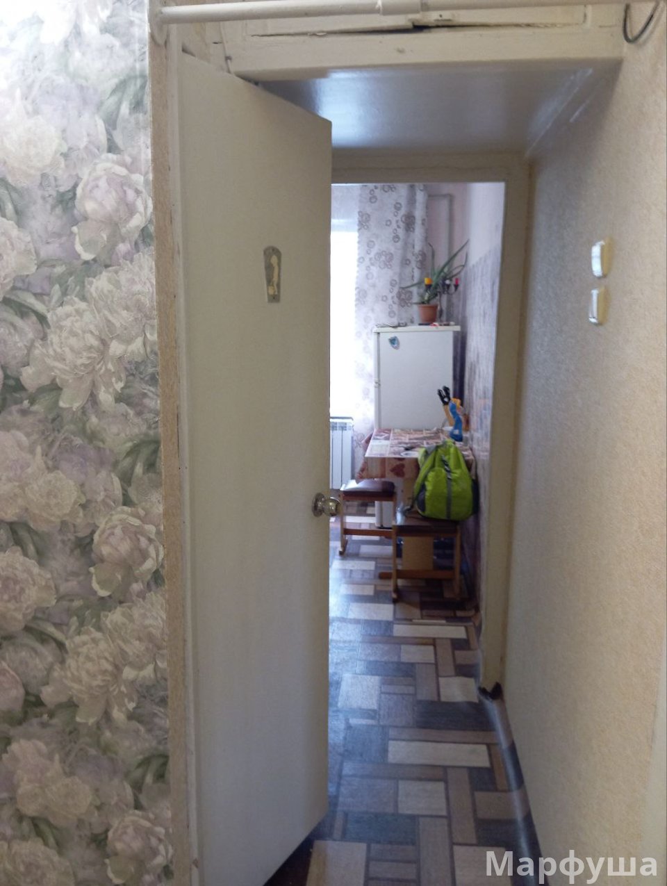 Сдам в Луганске восток район Соц. обеспечения и СШ№42  2 комн. кв-ру кв. Волкова.