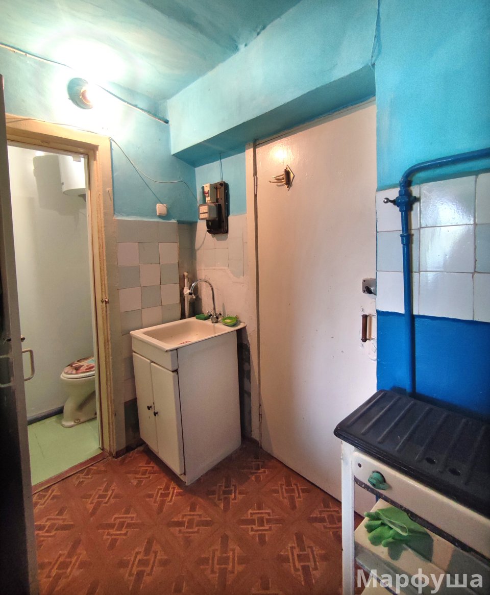 Продаю 1 комнатную квартиру в Луганске (городок ОР)