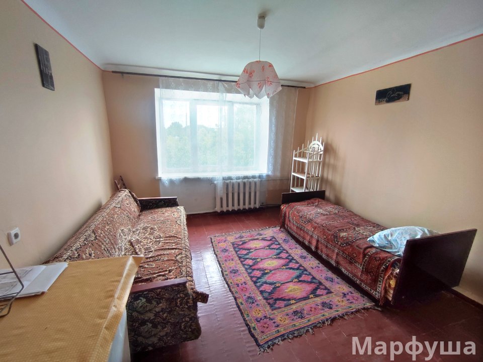 Продаю 1 комнатную квартиру в Луганске (городок ОР)