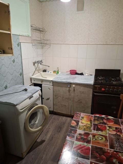 Сдам 2- комн.квартиру на кв Волкова 1/5-эт,для студентов,строителям,одиноким,семью. 5