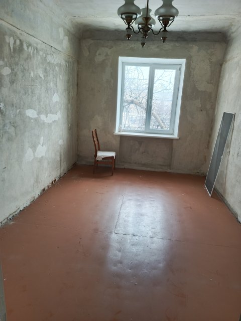 Продам 3-х комнатную квартиру 8