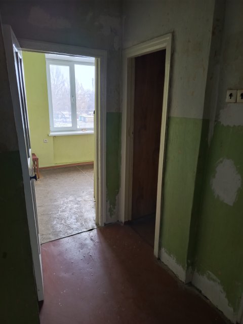 Продам 3-х комнатную квартиру 4