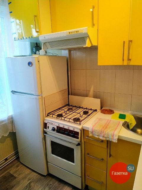 Сдам 2-х комн.квартиру по ул Клубной 3/5-эт,с Автономным отоплением,в р-не Школы Инвалидов. 11