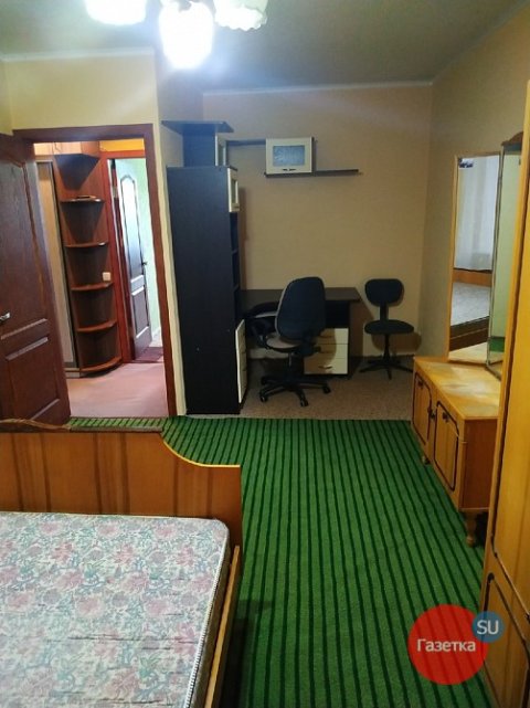 Сдам 2-х комн.квартиру по ул Клубной 3/5-эт,с Автономным отоплением,в р-не Школы Инвалидов. 3