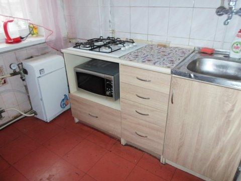 Сдам Тёплую с Автономным отоплением – у Вас будет тепло и экономно в Луганске на востоке 2 квартиру на кв. Гагарина,13. 6