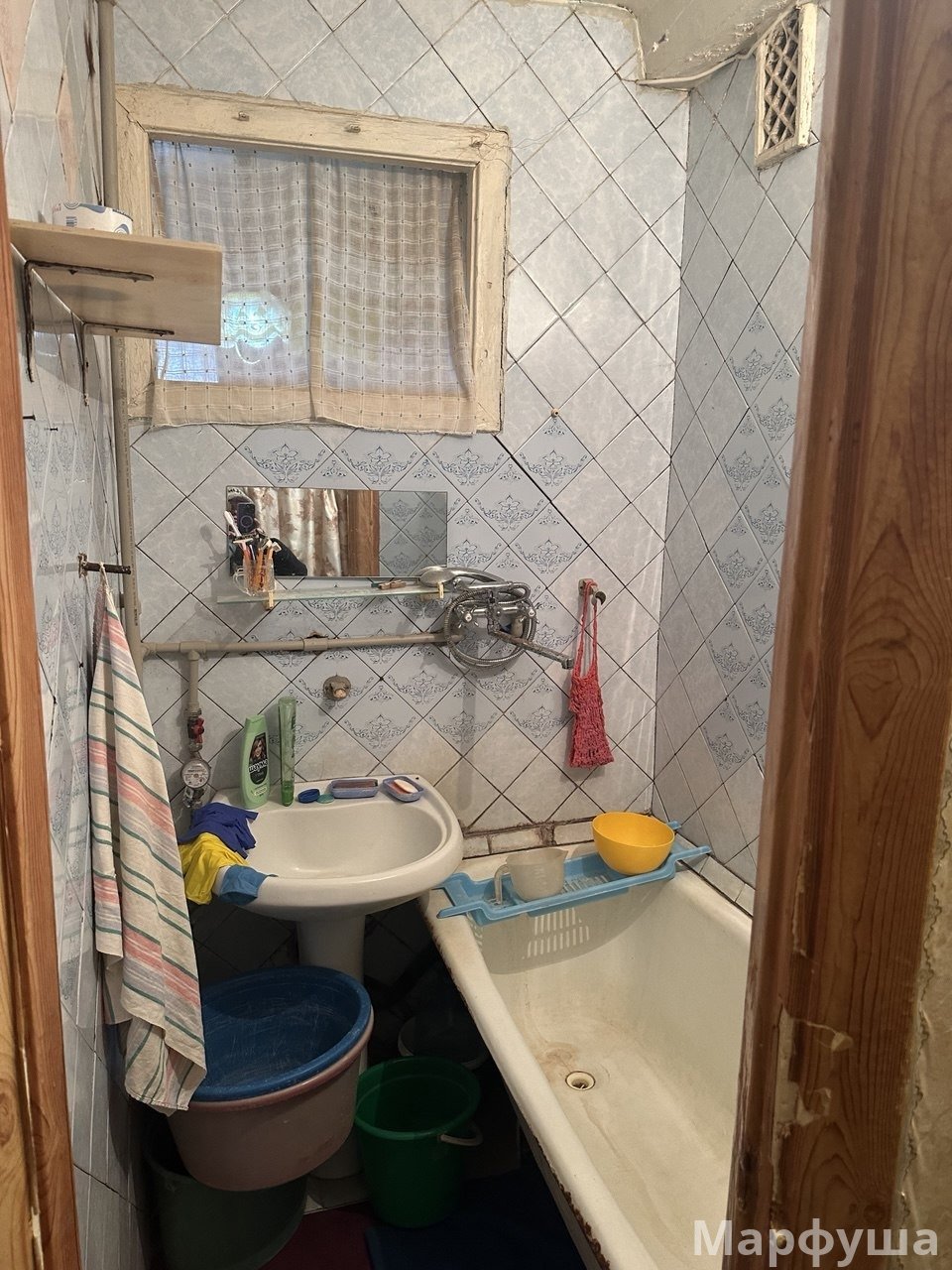 Сдам 3-х комн.квартиру кв Гагарина 1/5-эт,с балконом,в р-не Монолитного дома.