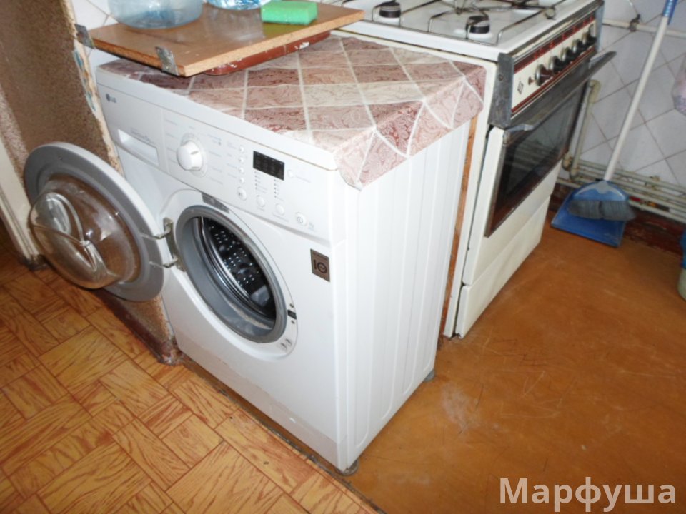 Сдам за 22т.р. Тёплую с Автономным отоплением – у Вас будет тепло и экономно в Луганске на востоке район Маш. института кв. Жукова7, 3/5эт,  2 ком. квартиру.