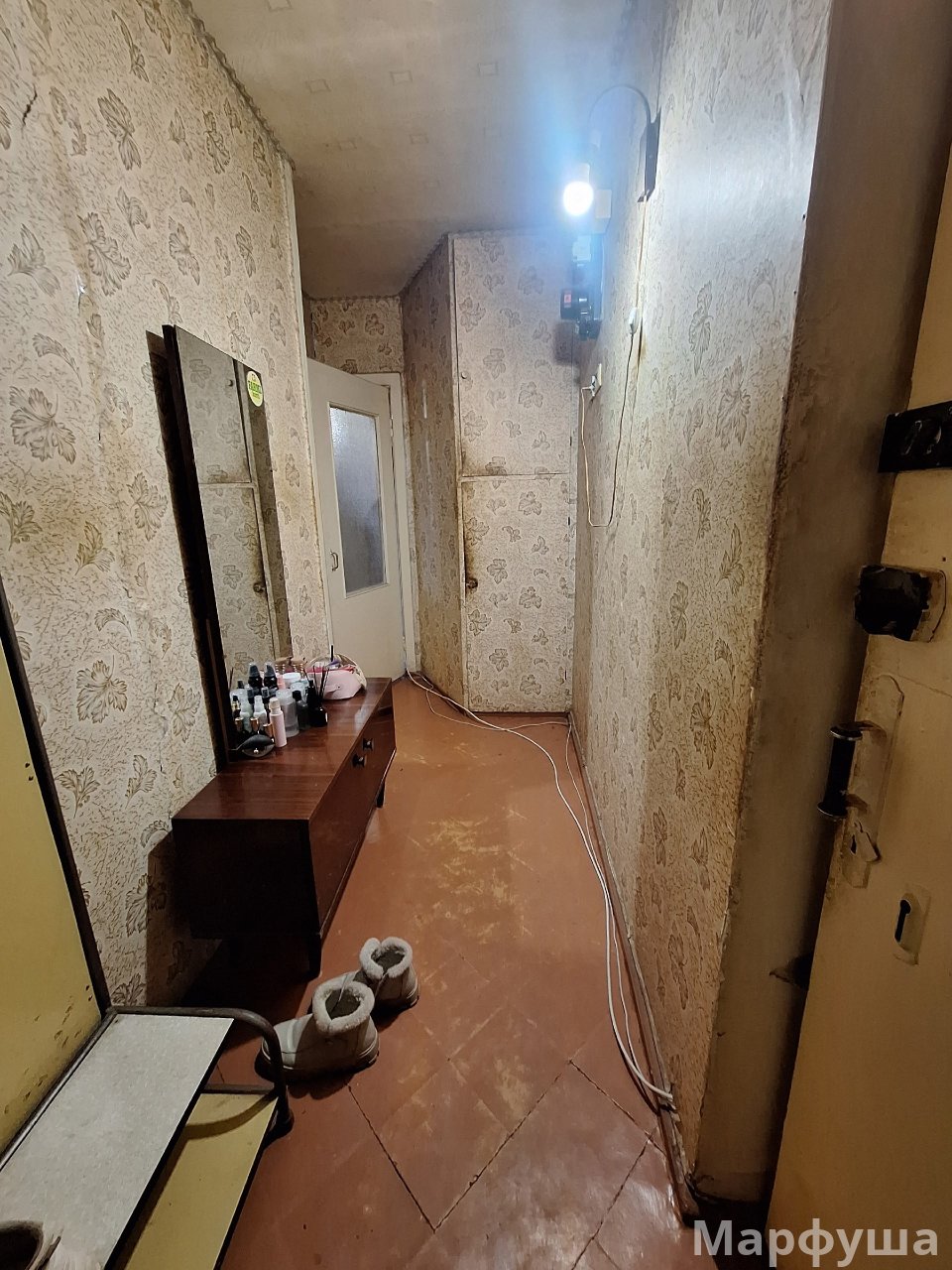 Продам 2-х комн квартиру в Центре города Луганск