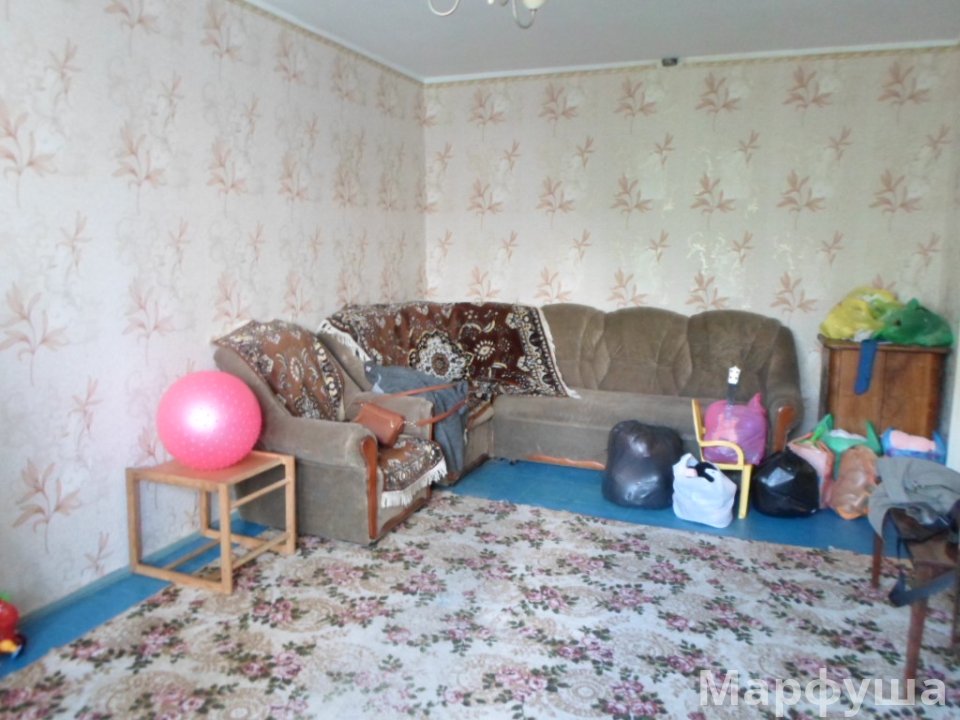 Сдам дёшево на востоке Луганска 2 комн.кв.,кв. Левченко д.13.