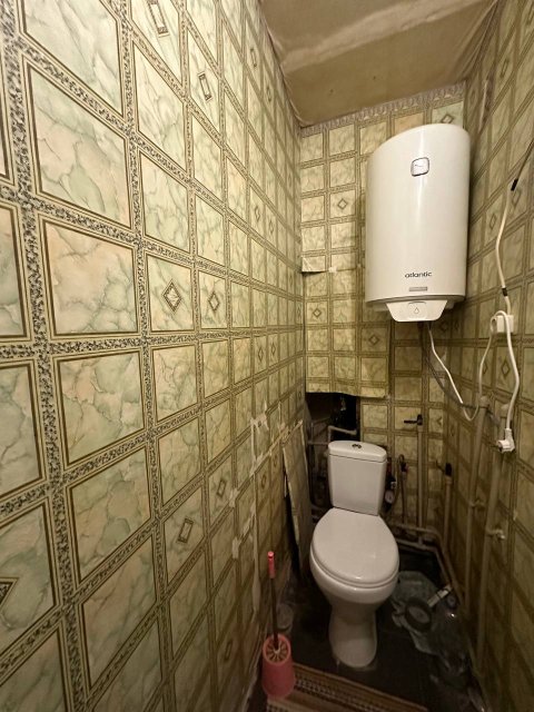 Продам 2- к квартиру Курская дуга 5