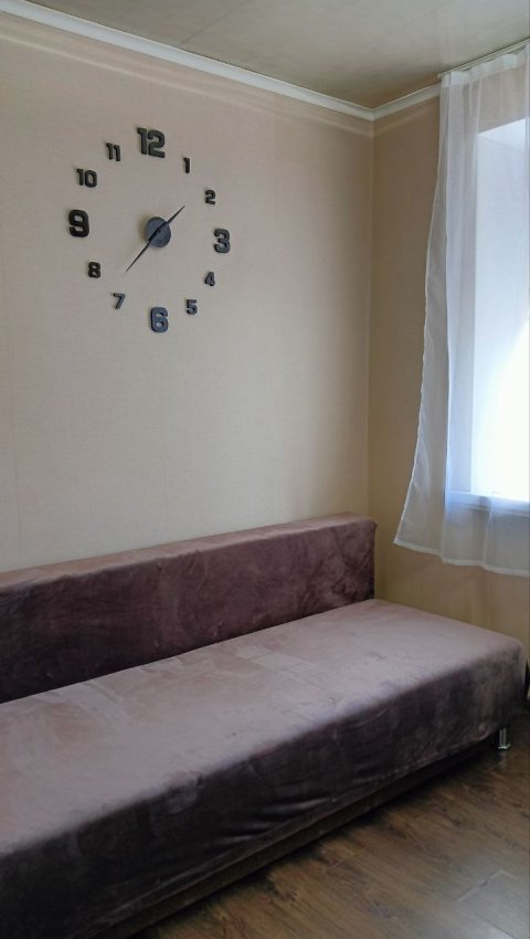 ‎ От хозяина!!! Сдам небольшую квартиру , удобное расположение на кв. Жукова, прямо напротив университета им. Даля, в доме где находится Sushimi. 9