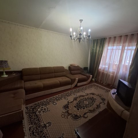 Сдам 1-х комн.квартиру на кв Заречном 2/12-эт,в р-не кольца Мирного.