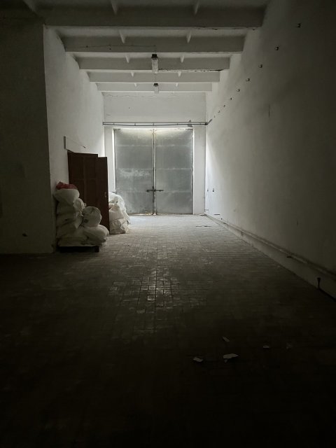 Сдам склад 1400 кв. м. 5