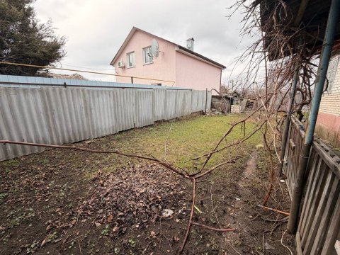 Продам дом 83 кв. м. по ул. Яблочная (р- н МФЦ на кв. Ватутина) 3