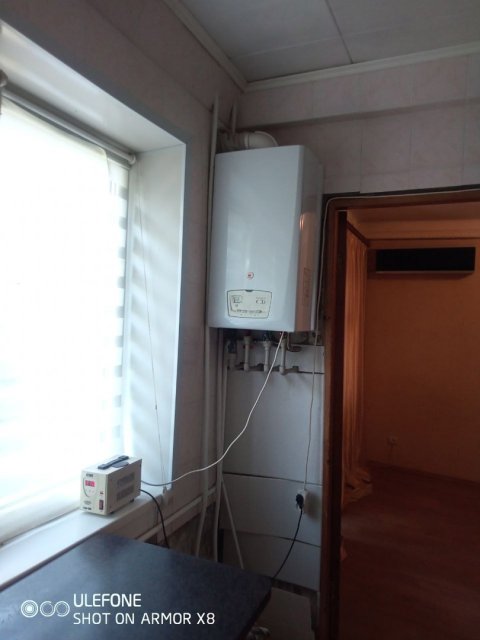 Сдам 2 комн. кв-ру с ремонтом кв. Солнечный - выше с/м Спар. Есть  а/о, кондиционер, 10