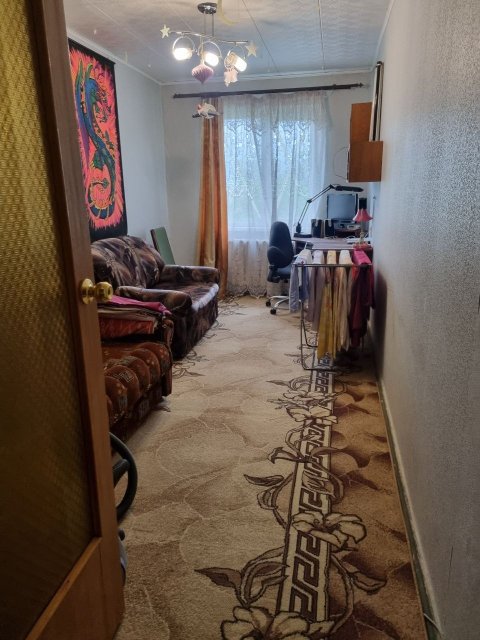 Сдам 3- к квартиру на кв. Жукова (36 школа) 5