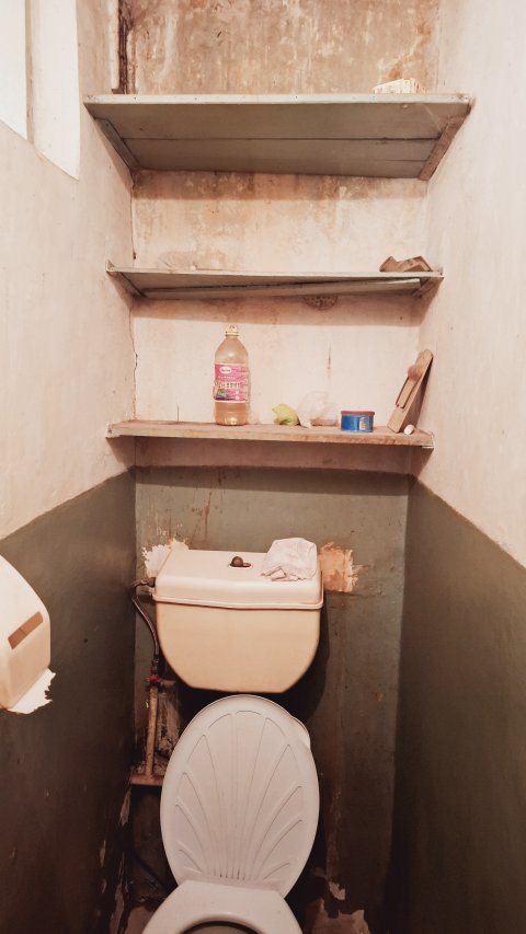 Продам недорого 2- комн.квартиру в Каменобродском р-не по ул Кирова 3/5-эт,кирп.дом,в р-не Нового ж/д вокзала, 9