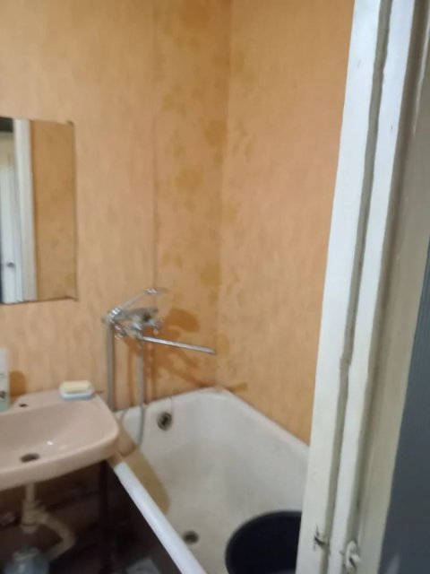 Сдам в Луганске 1ком.квартиру кв. Восточный д.21. 6