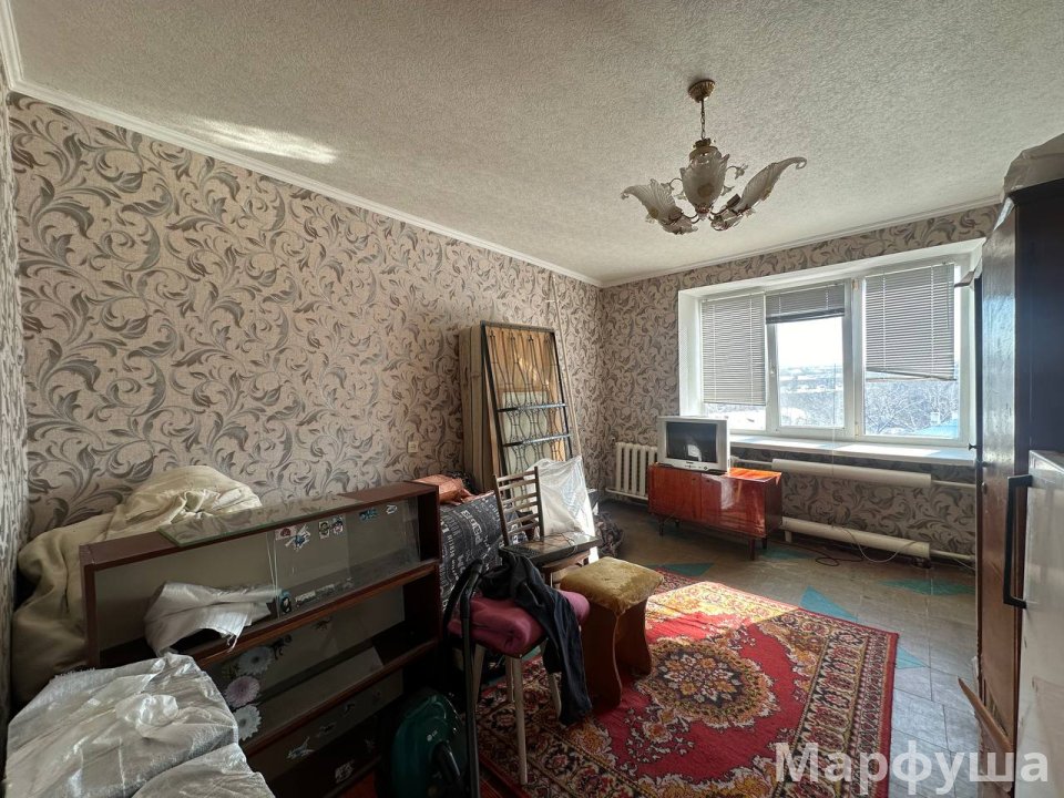 Продам 2- к квартиру Курская дуга