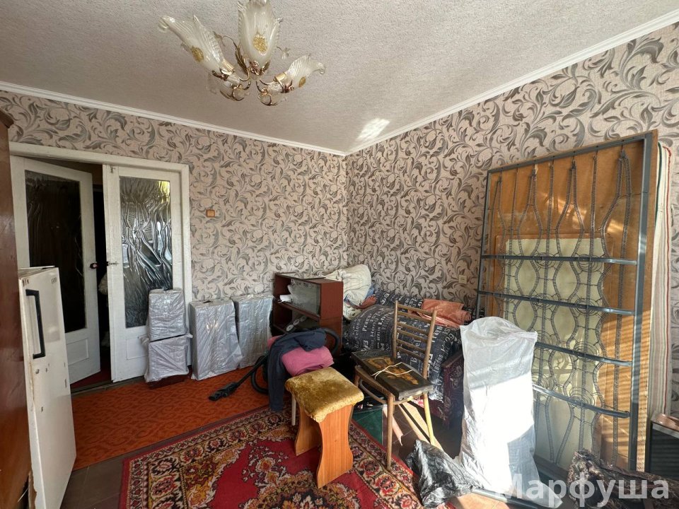 Продам 2- к квартиру Курская дуга