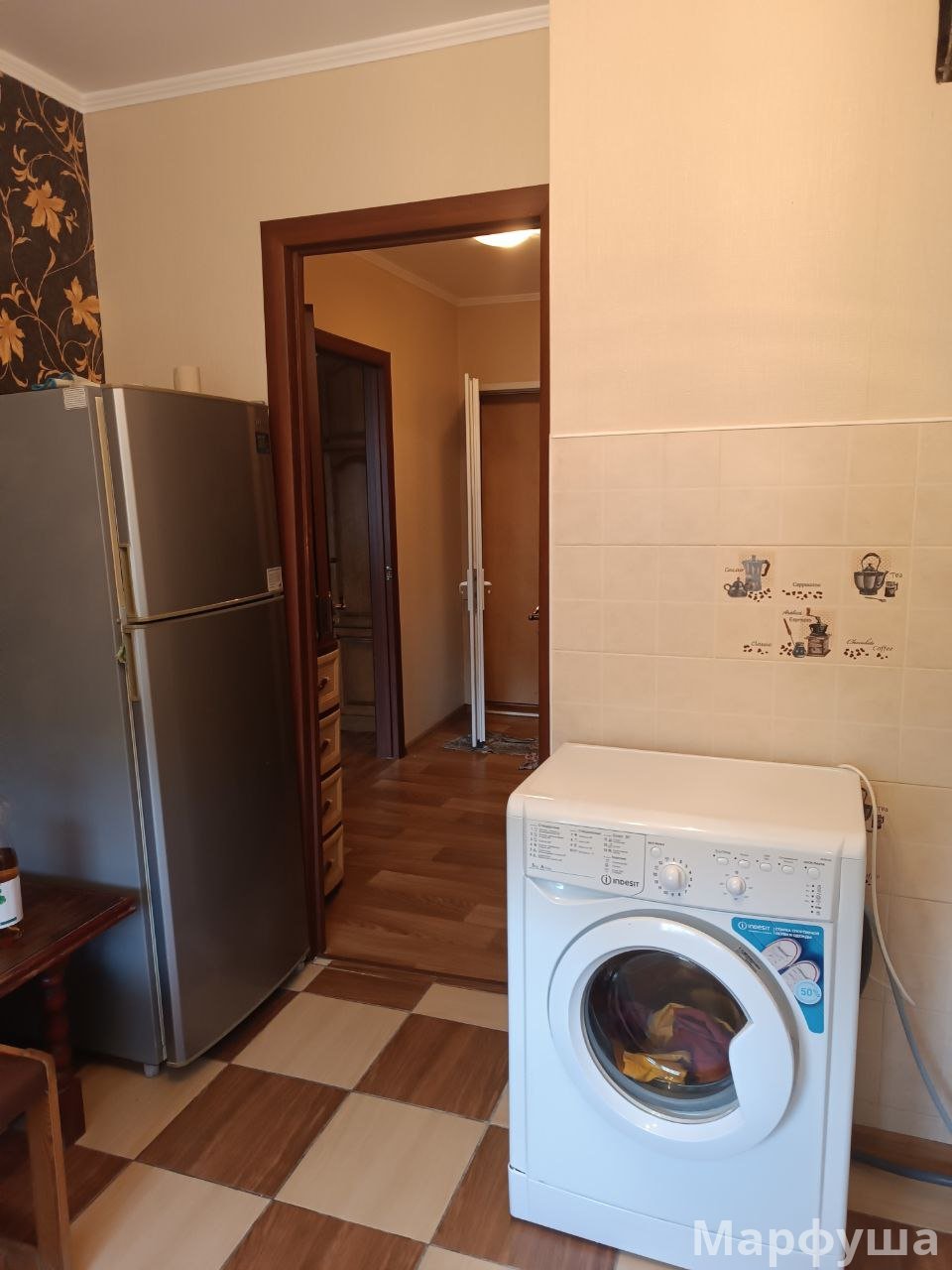 Сдам с отличным ремонтом 1 ком. квартиру пос. Юбилейный остановка близко.