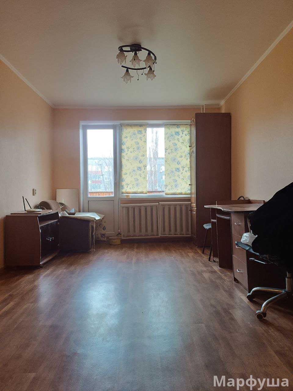 Сдам с отличным ремонтом 1 ком. квартиру пос. Юбилейный остановка близко.