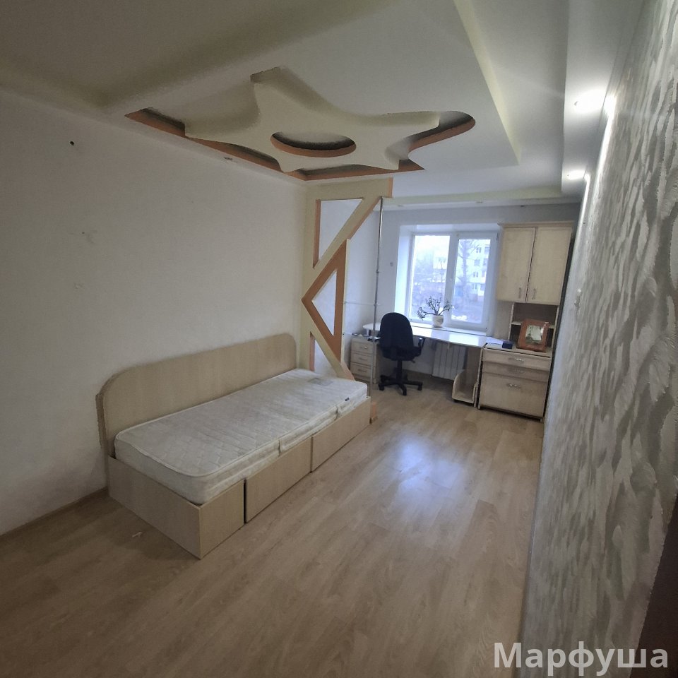 Сдам 3-х комн.квартиру на вост.кв-лах:кв Комарова 3/5-эт,в р-не строительного маг.Перестройка и строительного маг.Империя.