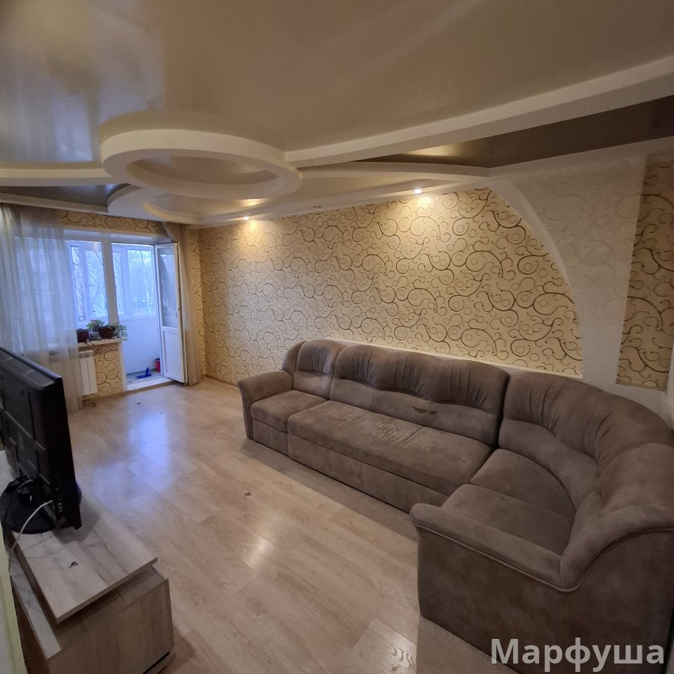 Сдам 3-х комн.квартиру на вост.кв-лах:кв Комарова 3/5-эт,в р-не строительного маг.Перестройка и строительного маг.Империя.