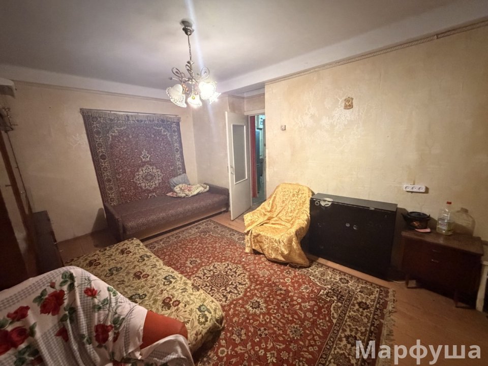 Продам 2- к квартиру на кв. Ватутина с автономным отоплением