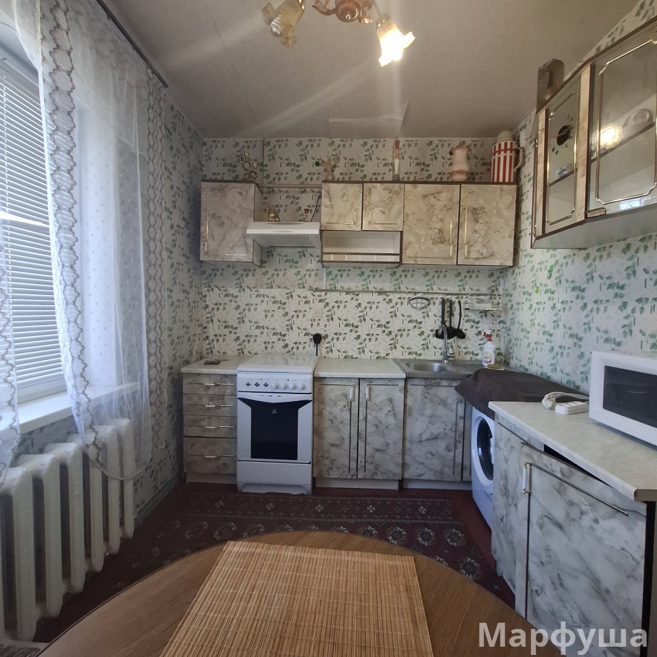 Сдам 1-х комн.квартиру на кв Заречном 2/12-эт,в р-не кольца Мирного.