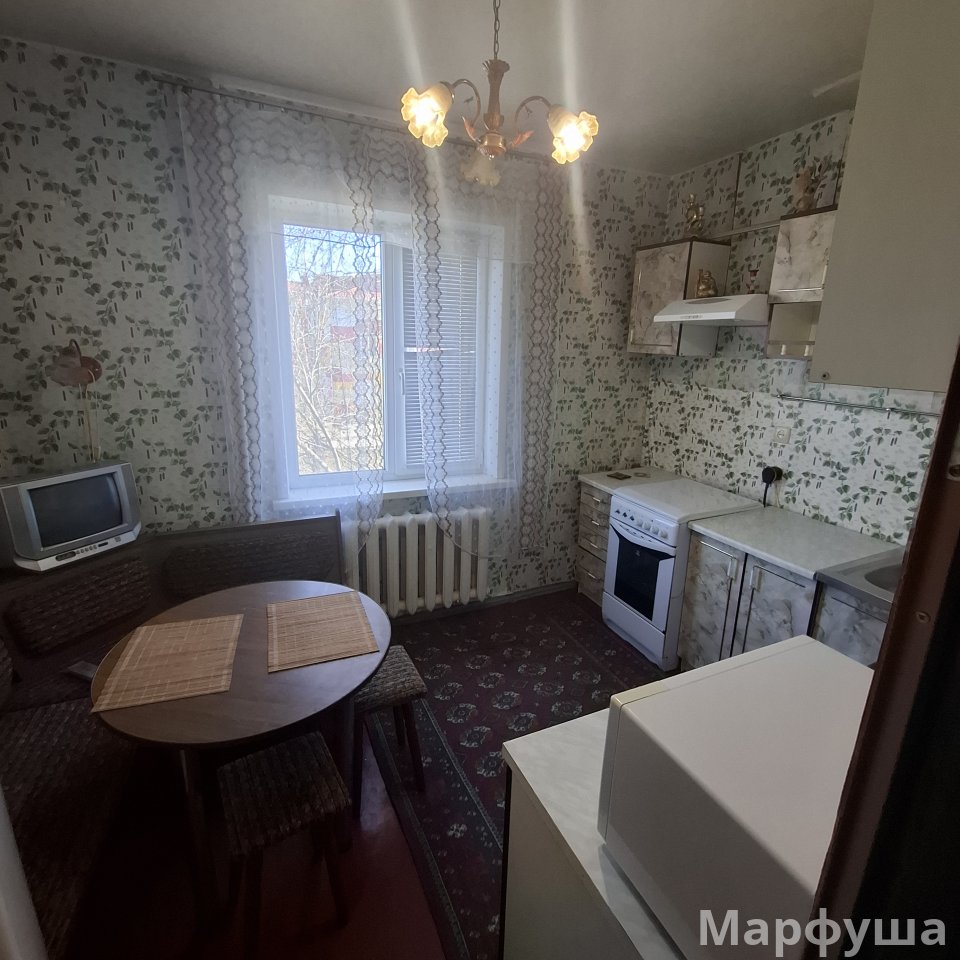 Сдам 1-х комн.квартиру на кв Заречном 2/12-эт,в р-не кольца Мирного.