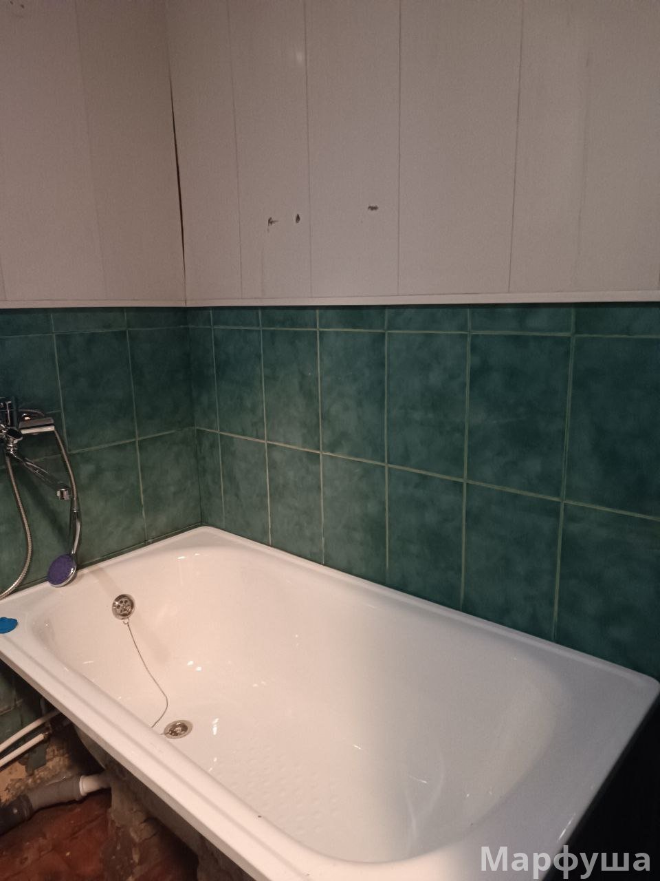 Сдам с отличным ремонтом 1 ком. квартиру пос. Юбилейный остановка близко с быт.техникой