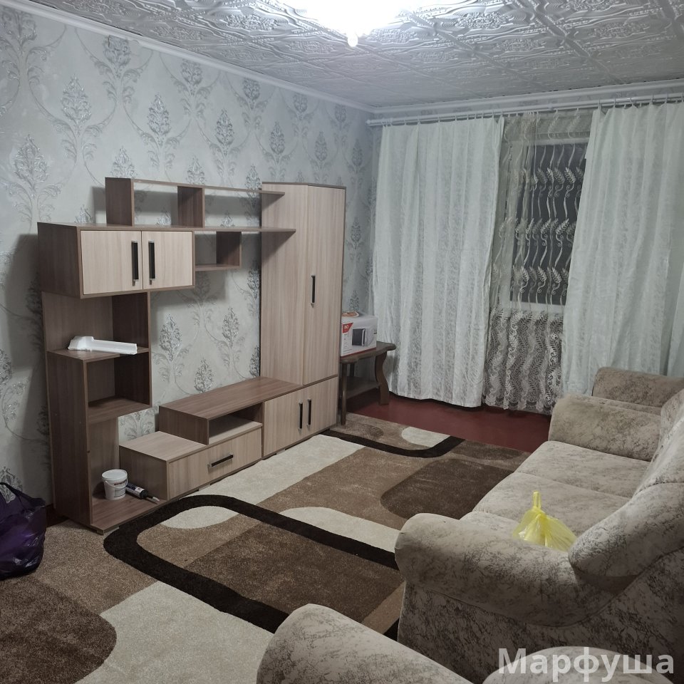 Сдам 1-х комнатную квартиру на кв Левченко 5/5-эт,в р-не кафе Чардыш,