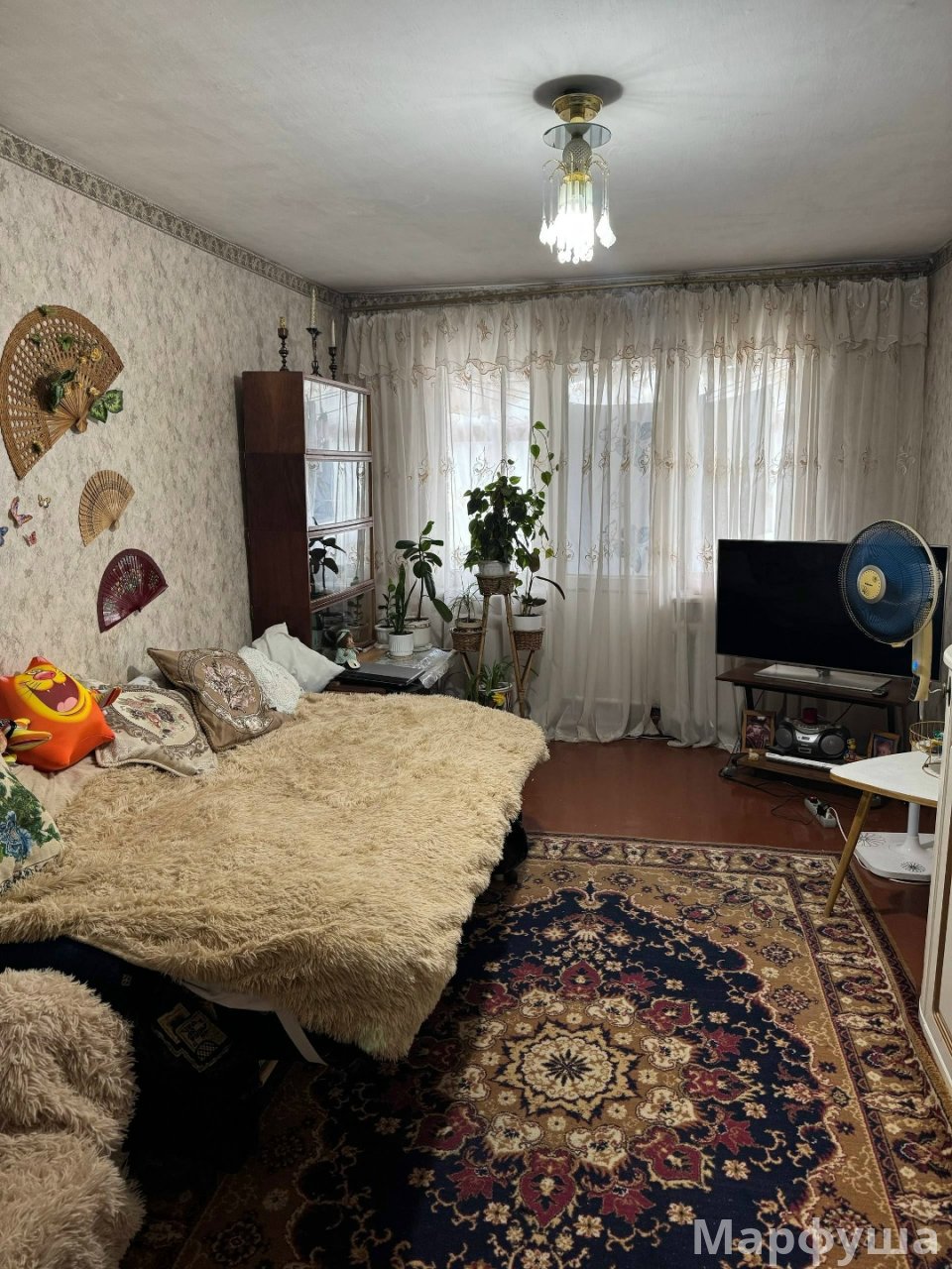 Продам недорого 2-х комн.квартиру на кв Шевченко 5/5-эт,в р-не т/ц Аврора и остановки Таксопарка и парка Щорса.