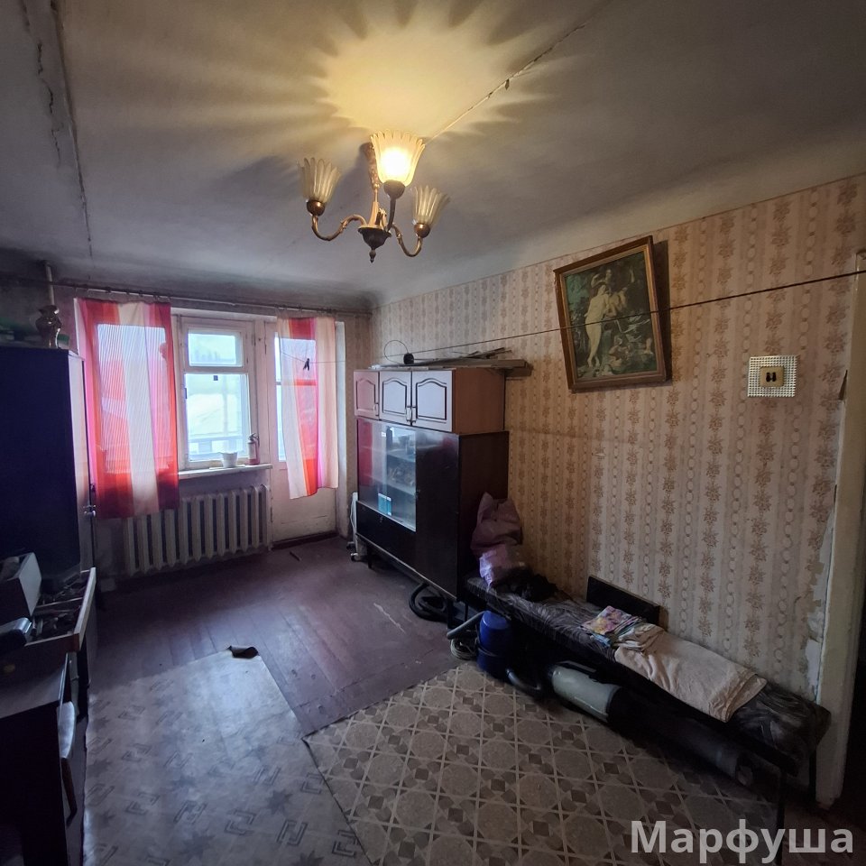 Продам недорого 2- комн.квартиру в Каменобродском р-не по ул Кирова 3/5-эт,кирп.дом,в р-не Нового ж/д вокзала,