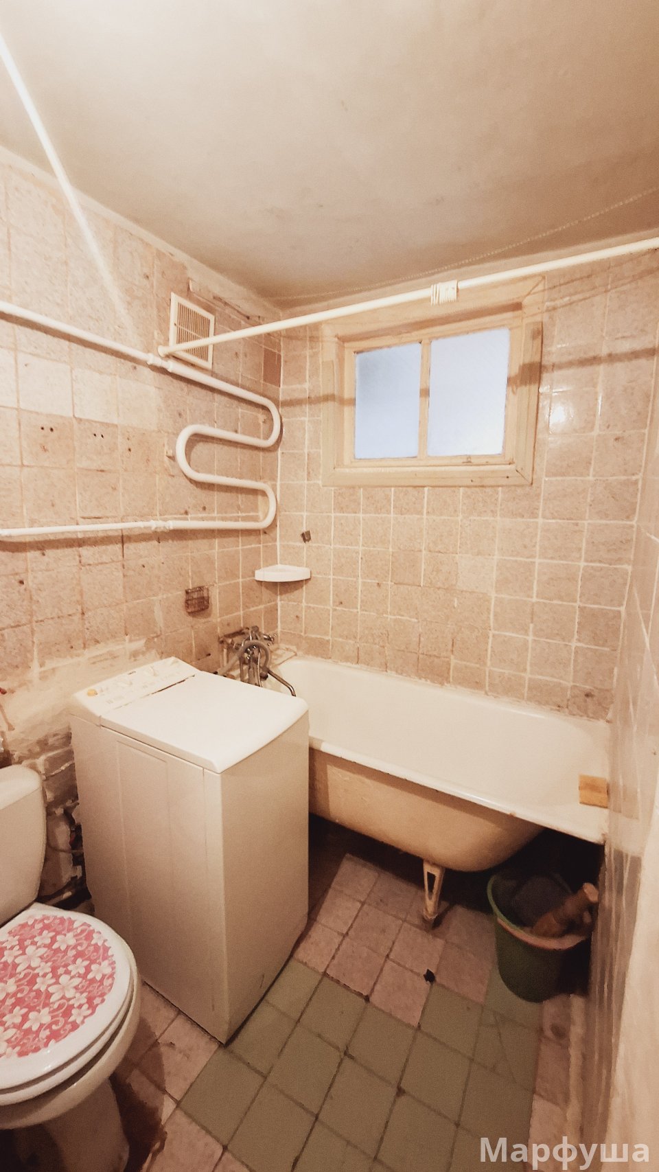 Сдам 1-х комн.квартиру в центре по ул Фрунзе 2/5-эт,в р-не Краеведческого музея.Цена 20 тыс.рублей+коммун.усл.