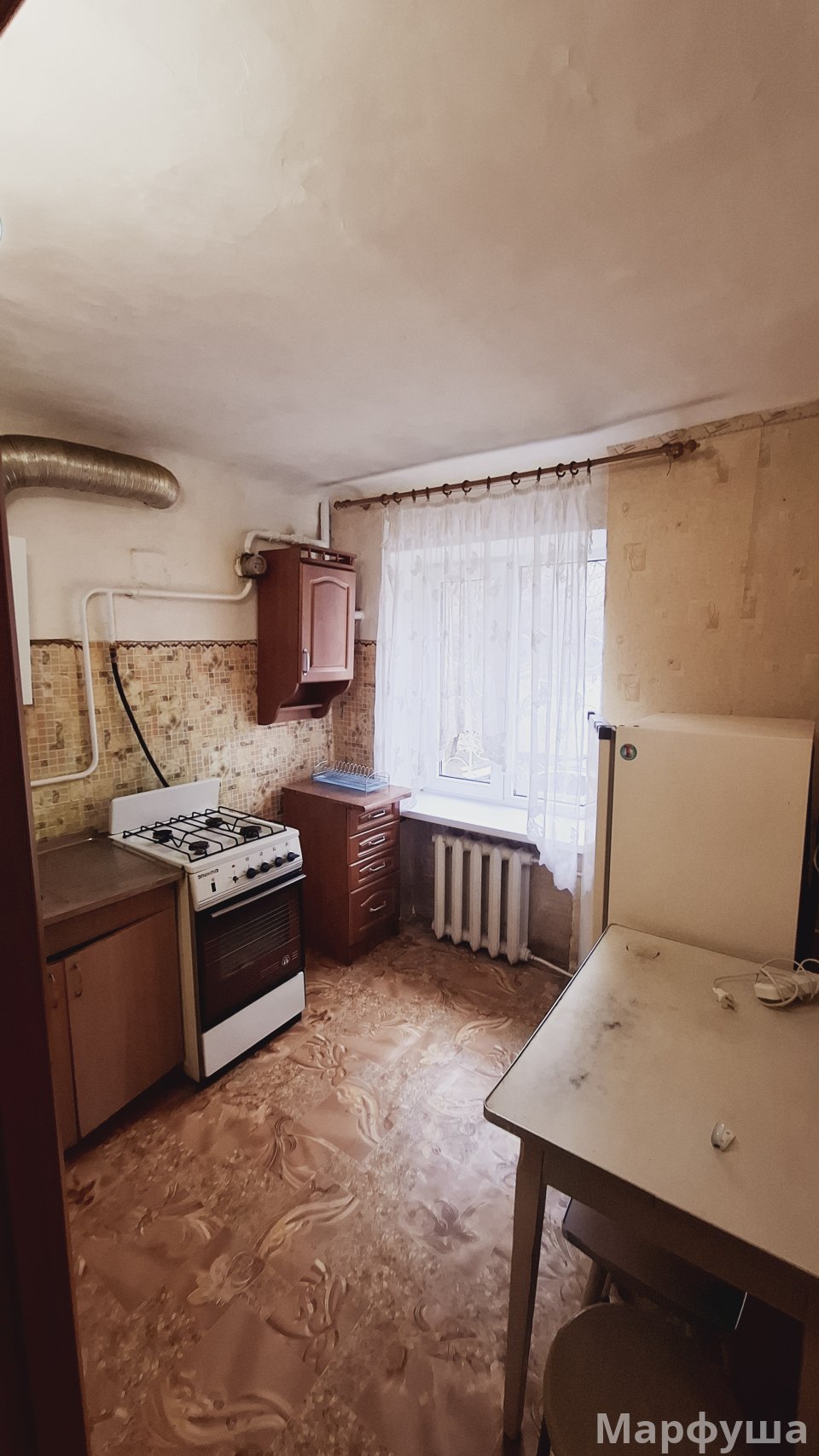 Сдам 1-х комн.квартиру в центре по ул Фрунзе 2/5-эт,в р-не Краеведческого музея.Цена 20 тыс.рублей+коммун.усл.