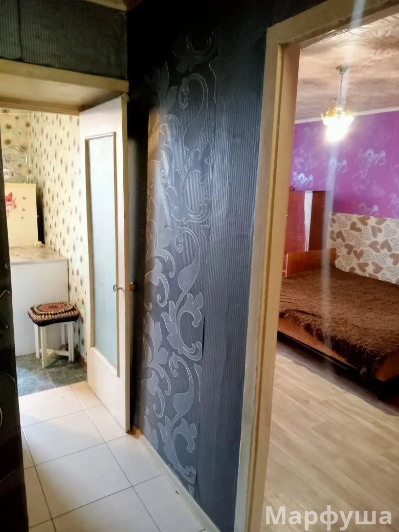 Сдам в Луганске 1ком.квартиру кв. Восточный д.21.